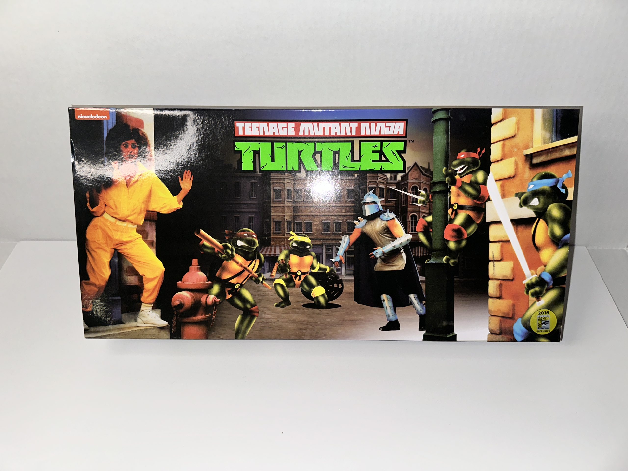 2016 SDCC NECA Teenage Mutant Ninja Turtles TMNT Arcade Turtles 4-Pack Exclusive