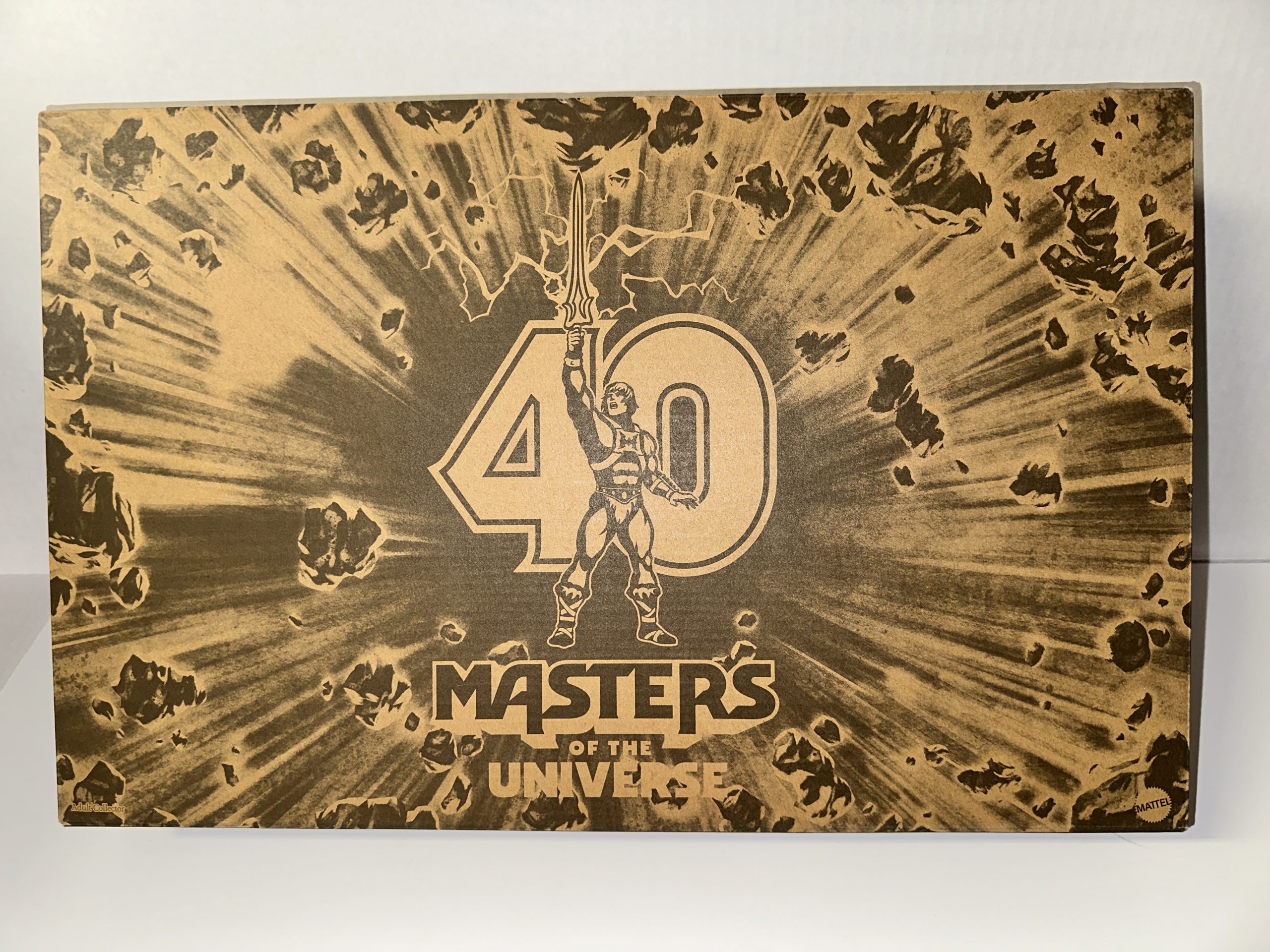 SDCC 2022 Mattel Masters of the Universe 40th Anniversary He-Man vs. Skeletor Collectible Set. - Image 2