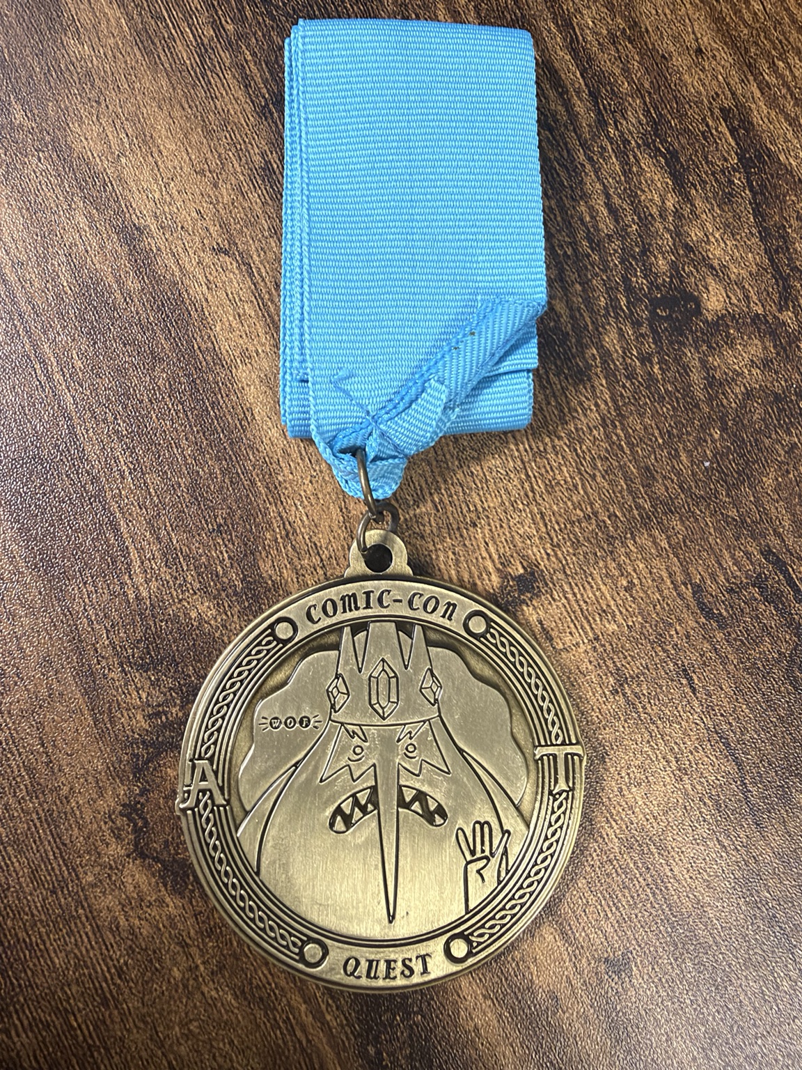 2013 SDCC Adventure Time Ice King ConQuest Medal Wizards Only Fools Cartoon Network