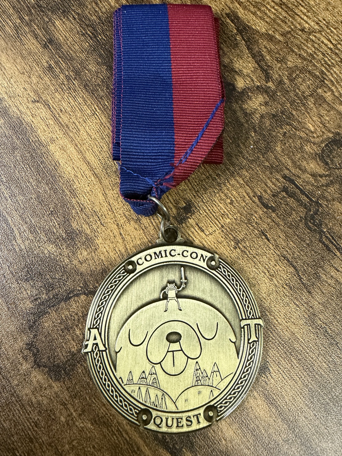 2012 SDCC Adventure Time Comic-Con Quest Jake Medal Cartoon Network